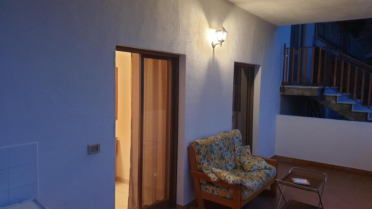 Nuova Casa Giulia Letojanni Exterior foto